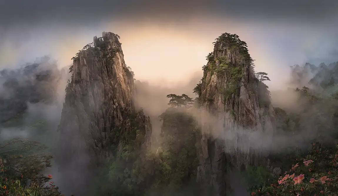 Yellow mountains and ancient villages photo tour, china, october 2025